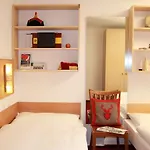 호텔 Petit Steffani 3*